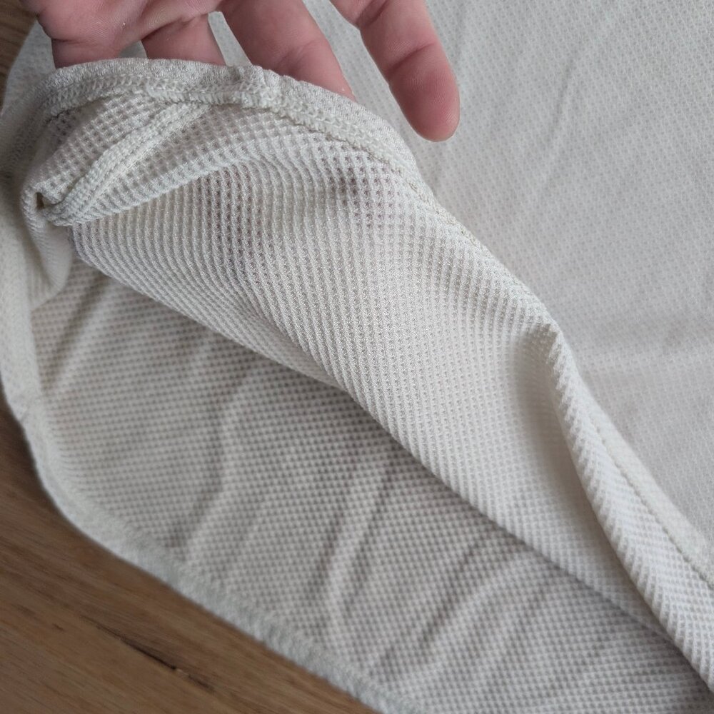 NEW Oiselle Flyout Shirt size 8 Watch View Long Sleeve Running Top Ivory White S - Picture 8 of 12